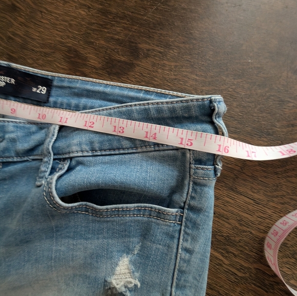 Hollister skinny distressed jeans - Picture 4 of 8